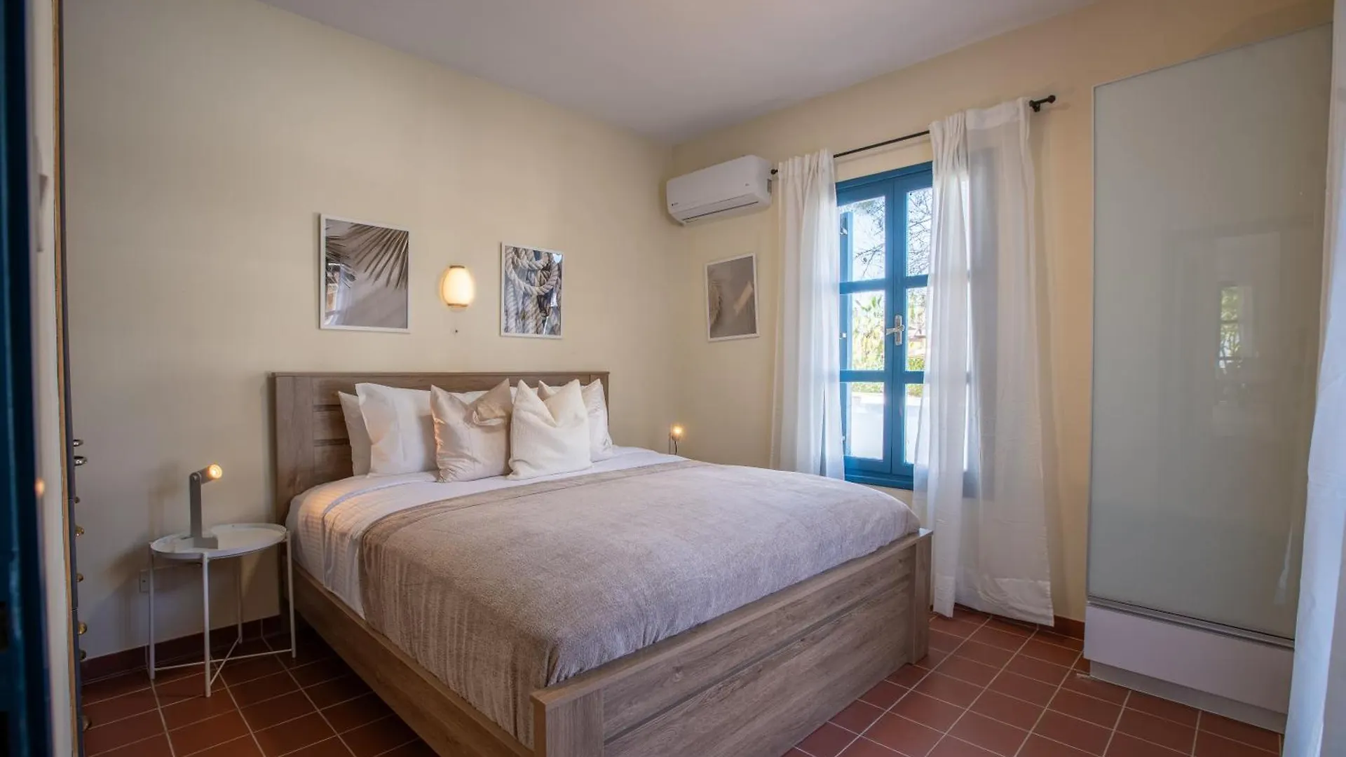 Phaedrus Living: Sky Blue Residence Protaras