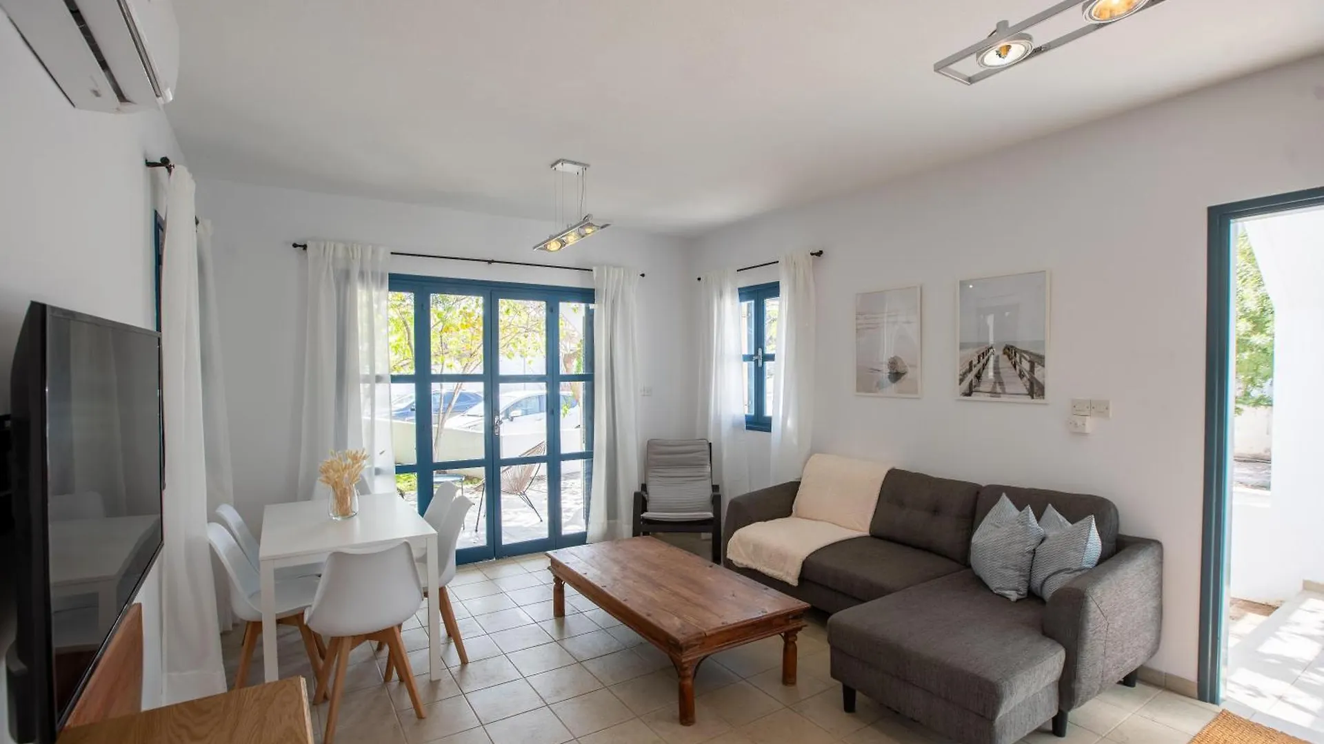 Phaedrus Living: Sky Blue Residence Protaras 0*,  Cyprus