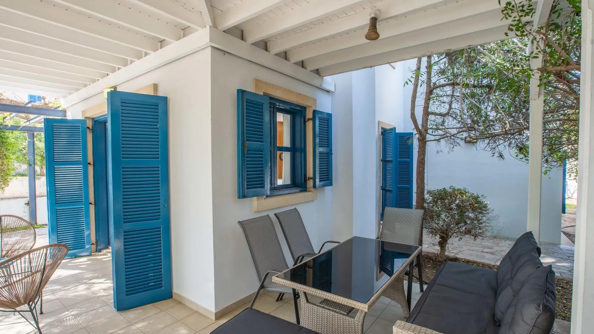 Phaedrus Living: Sky Blue Residence Protaras 0*,